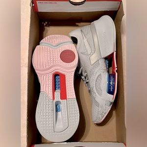 Air Zoom SuperRep 3 Sneaker in Pure Platinum, Metallic Silver, & Cool Grey